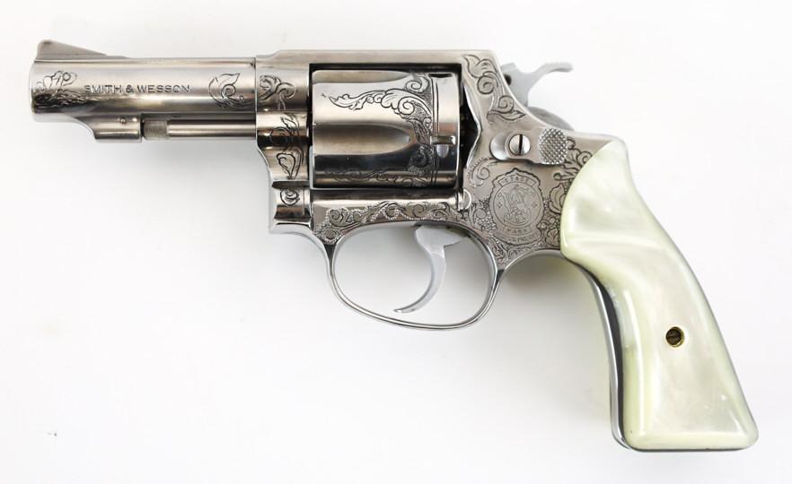 Smith & Wesson Mod 60 No-Dash .38 Engraved Revolve