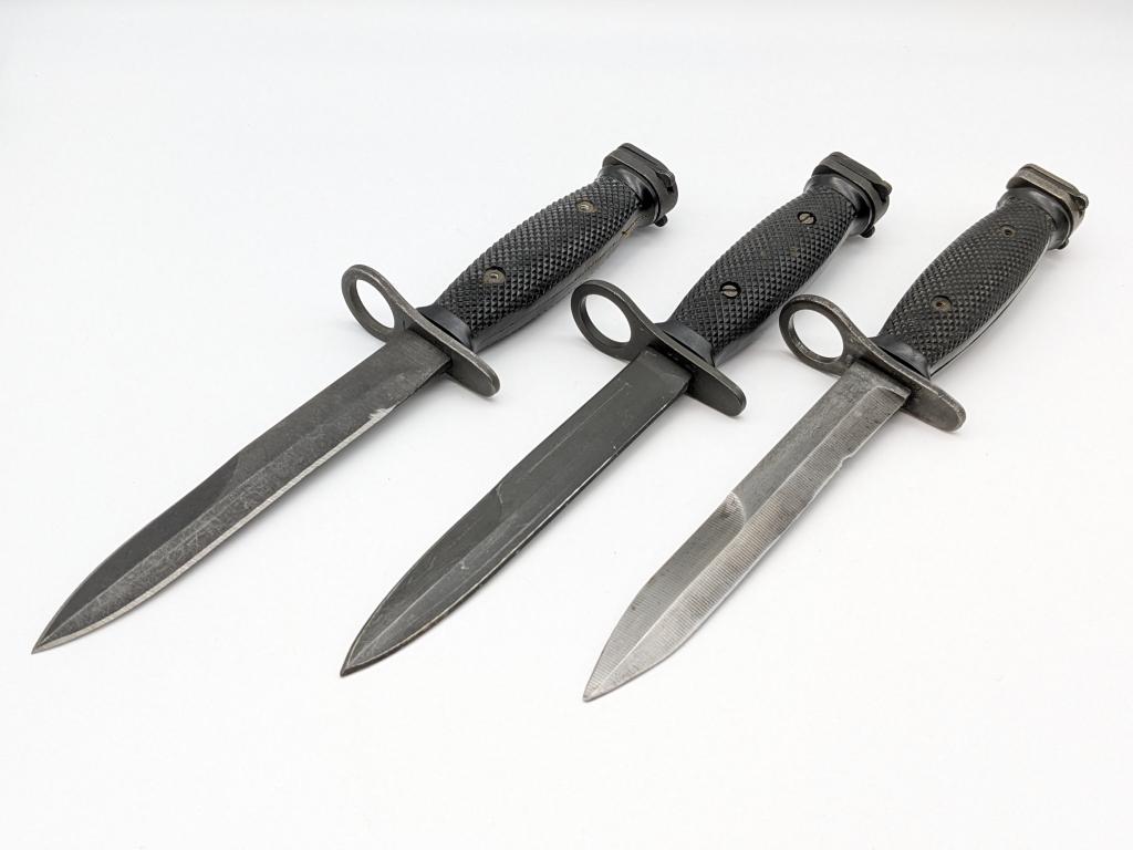 (3) US M7 M16 / AR-15 Bayonets w/ Scabbards