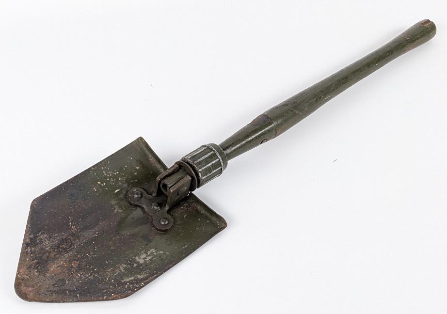 WW2 US Ames M43 Trench Shovel