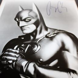 BATMAN GEORGE CLOONEY AUCTOGRAPHED PICTURE