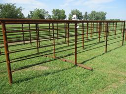 Heavy duty portable cattle panel, 5' tall x 24' long