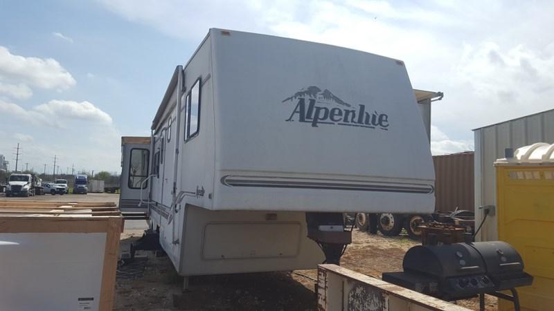 1998 Western Alpenlite Travel Trailer