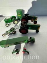 (6) OLIVER TOYS