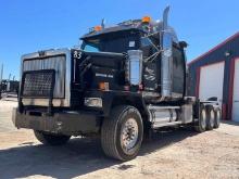 2010 WESTERN STAR 4900EX MID ROOF SLEEPER TRI-DRIVE WINCH TRK