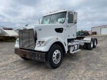 2015 FREIGHTLINER CORONADO DAY CAB