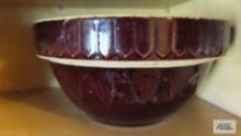 Brown ware mixing bowl