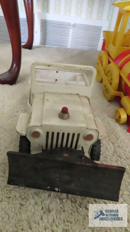 Tonka Jeep with snowplow