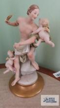 Cherub figurine....Made in Italy.