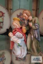 Hummel Nativity figurine number HX252