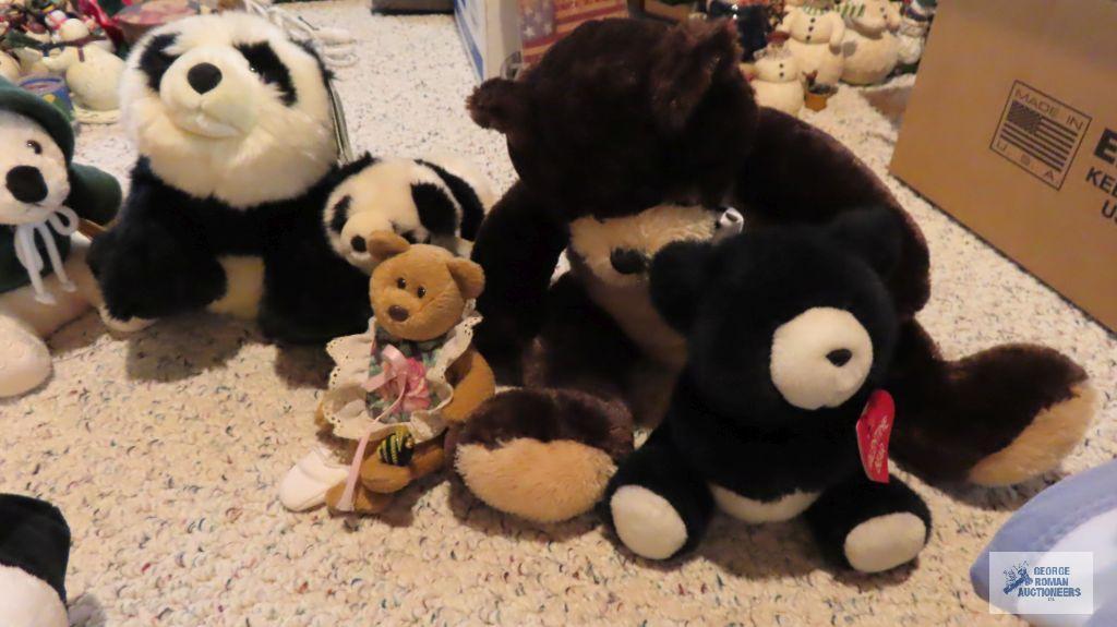 Assorted teddy bears and panda