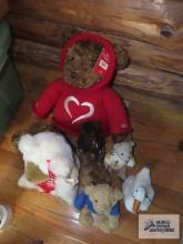 Assorted teddy bears