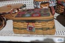 Longaberger 2002 Christmas basket