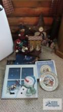 Longaberger plates. Snowman decorations. Table runners.