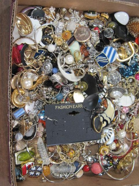 Lot of Estate Jewelry