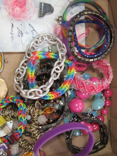 Lot of Estate Jewelry