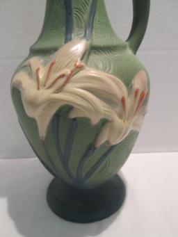 Roseville Zephyr Lily Green Ewer