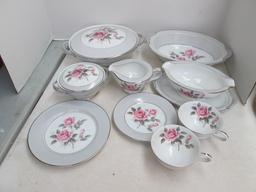 Nine Pieces of Noritake Arlington China