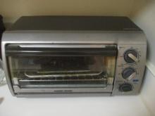 Black and Decker Toaster Oven