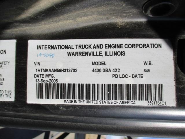 2006 International 4400 S/A Rail Swat Truck,