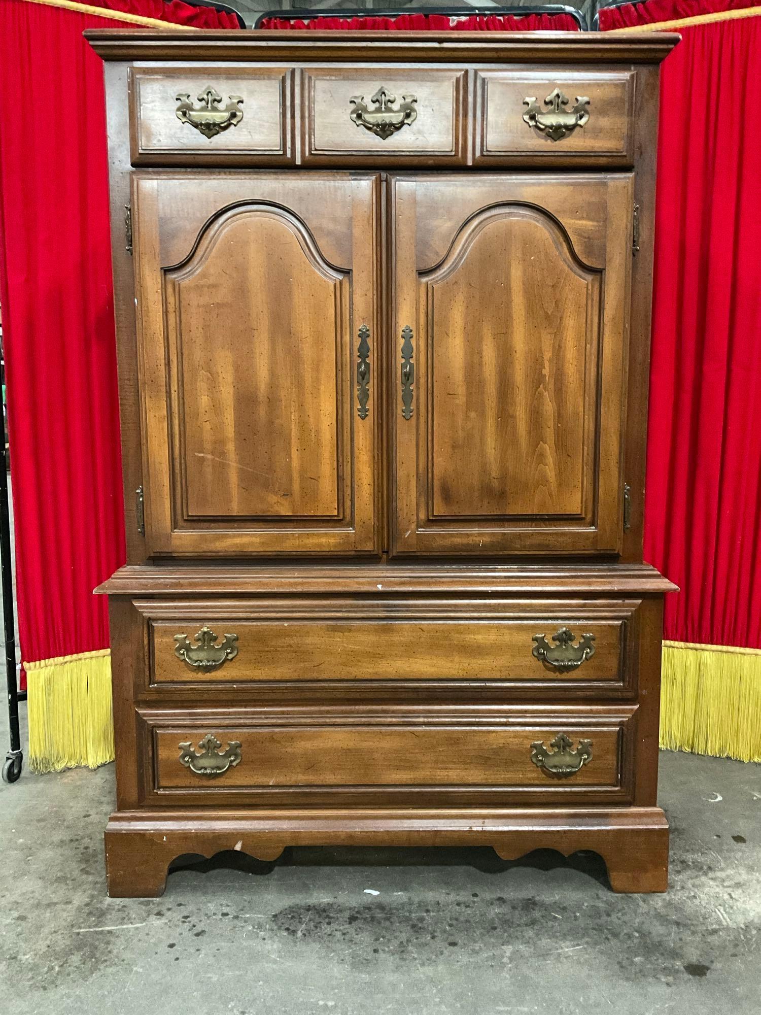 Vintage American Drew Wooden Cabinet w/ 3 Drawers & Cupboard w/ 6 Compartments. See pics.