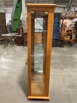 Vintage Illuminated Wooden Glass Fronted Display Cabinet w/ 4 Glass Shelves. Tested, Works. See