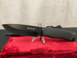 Pair of Classic Buck Fixed Blade Knives, w/ nylon sheaths, 4.5 inch blades