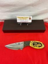 Tomahawk XL0848 Stainless Steel Fixed Blade Knife w/ Warrior Brave Carved Resin Handle. See pics.