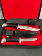 2x Buck Fixed Blade Knives in Sheathes - incl Buck 100 Year Knife & Buck 118 Knife - See pics