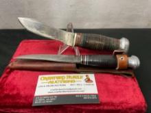 Pair of Vintage Remington Fixed Blade Knives, 1x RH-32 & 1x RH-70