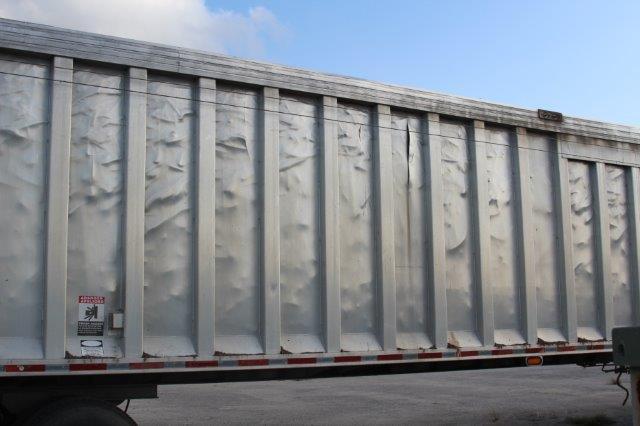 2011 Spec-Tec  AW048100102 Transfer Trailer