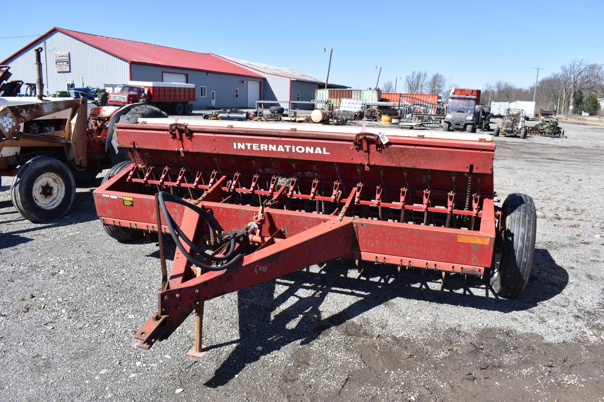 Ih 510 Grain Drill With Grass Seeder