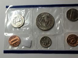 Mint Set 5 Coins In Original Package 1992 P