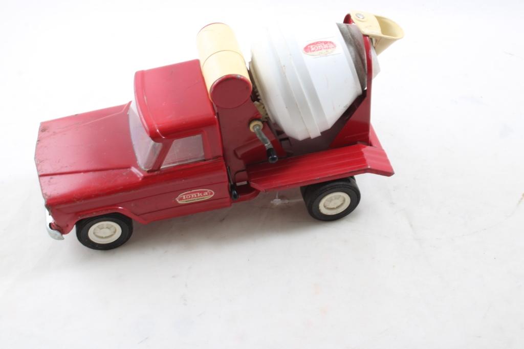 Tonka Pickup Truck & Cement Mixer Toys