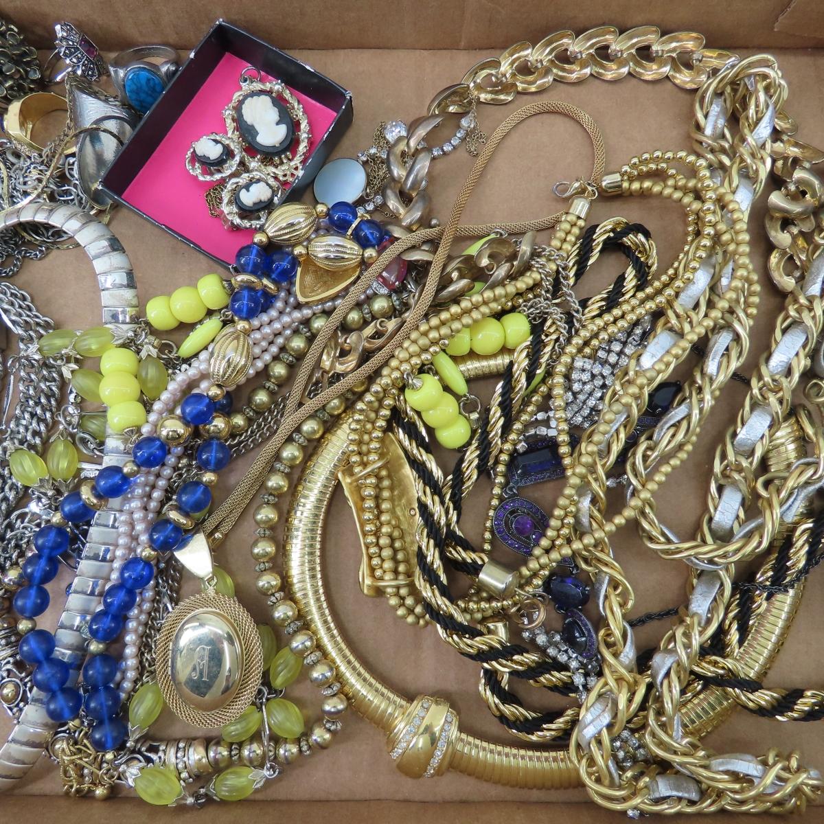 Fashion Jewelry sets, necklaces, bracelets & more