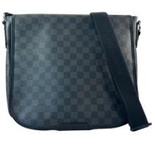 Authentic estate Louis Vuitton Daniel MM graphite damier canvas messenger bag