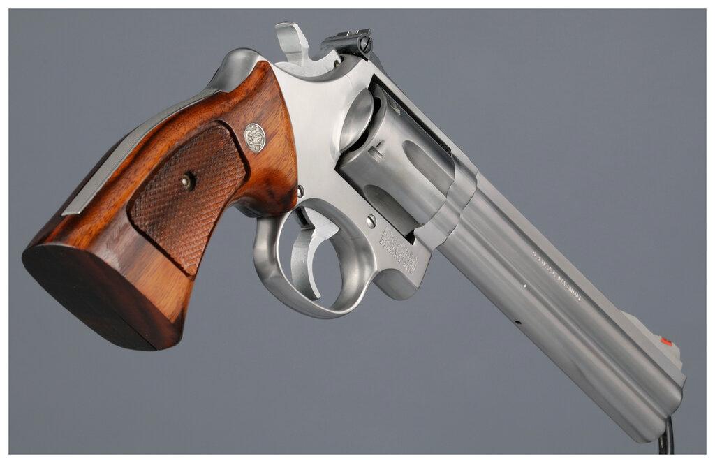 Smith & Wesson Model 686-3 Double Action Revolver with Box