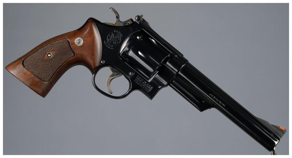 Smith & Wesson Model 29-2 Double Action Revolver with Case