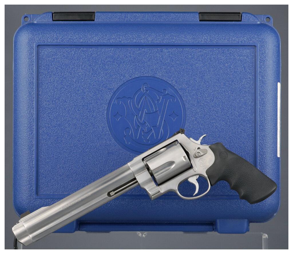 Smith & Wesson Model 500 Double Action Revolver with Case