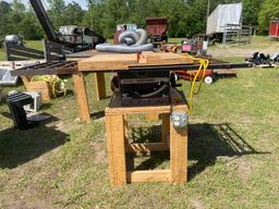 TABLE SAW