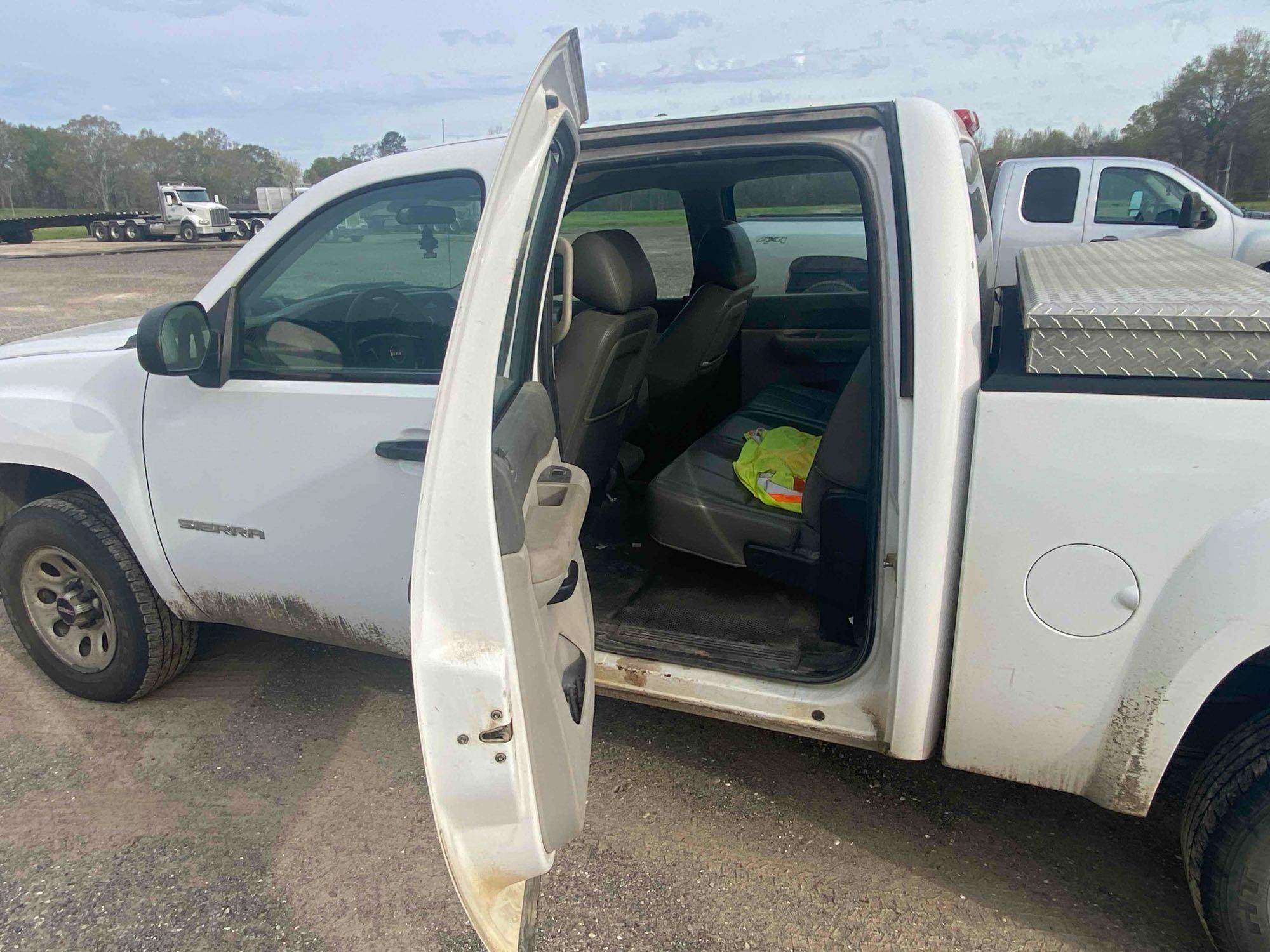 2013 GMC Sierra