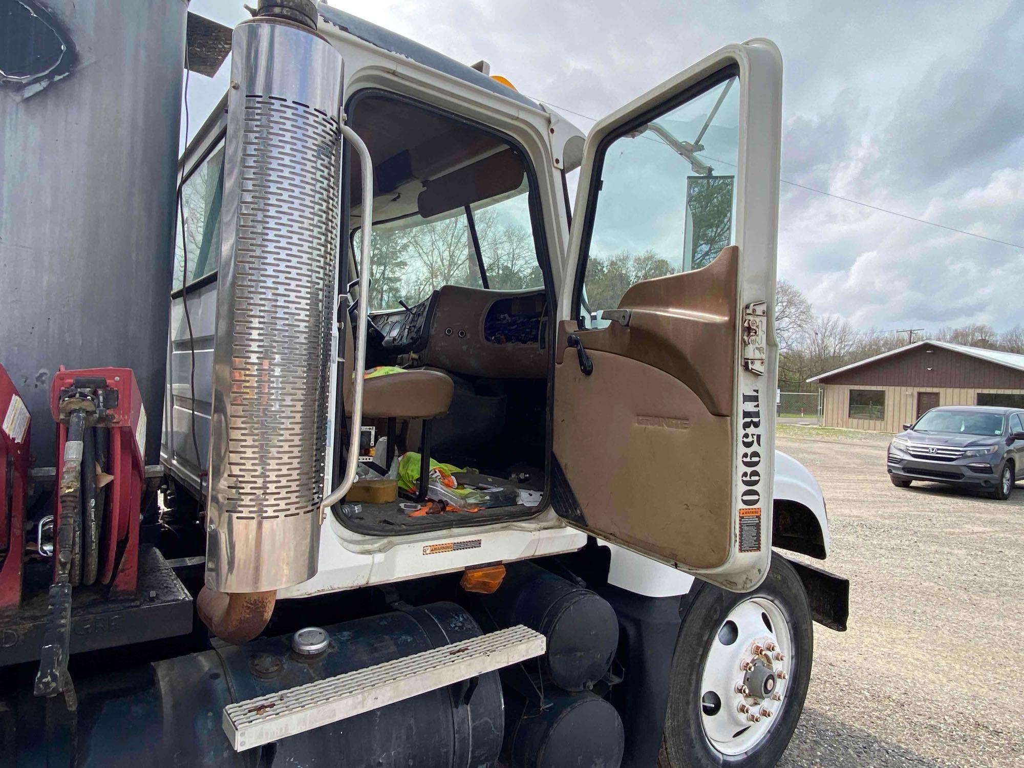 2003 Mack CV713 Granite Truck