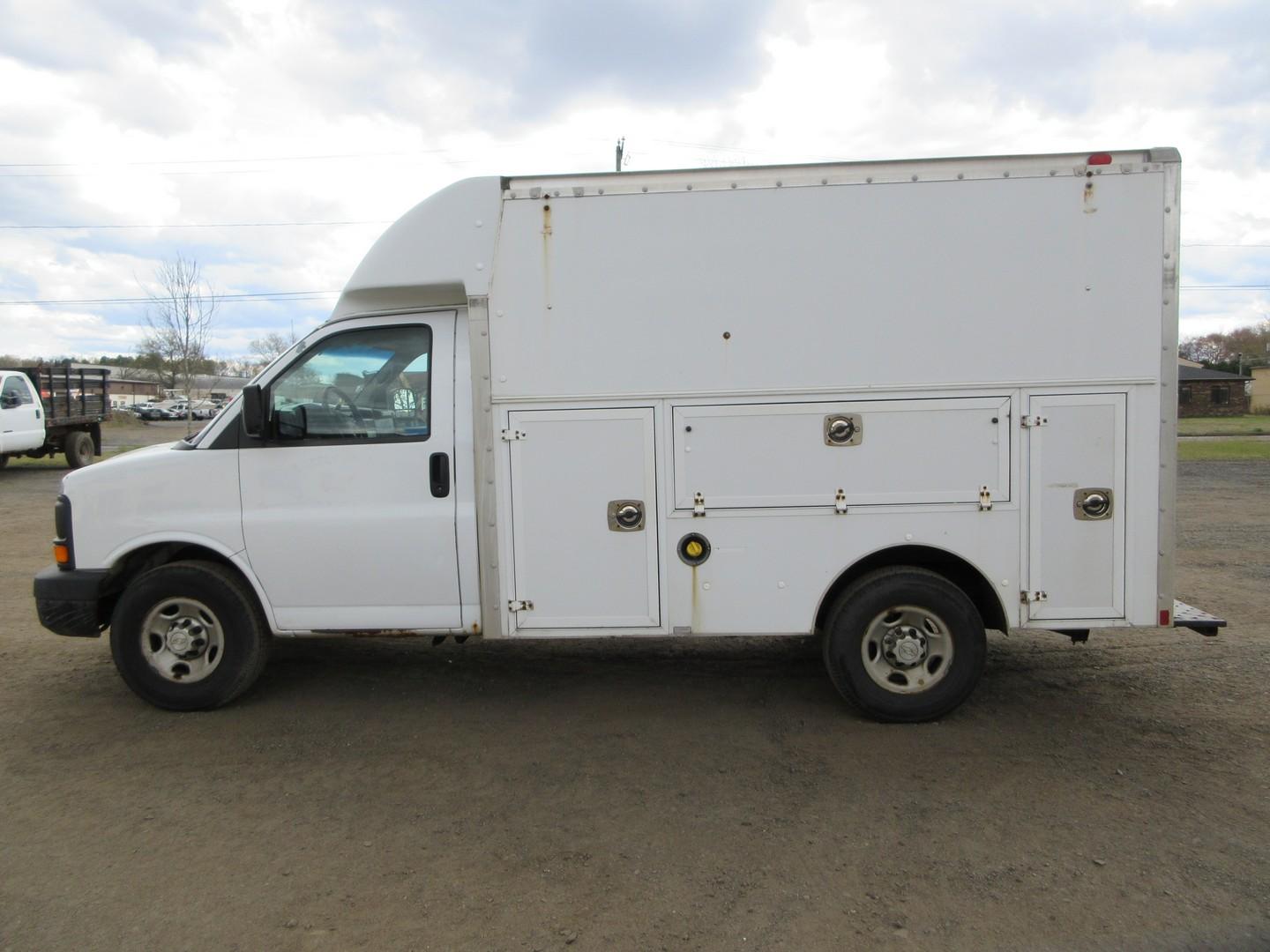 2006 Chevrolet Express Utility Van