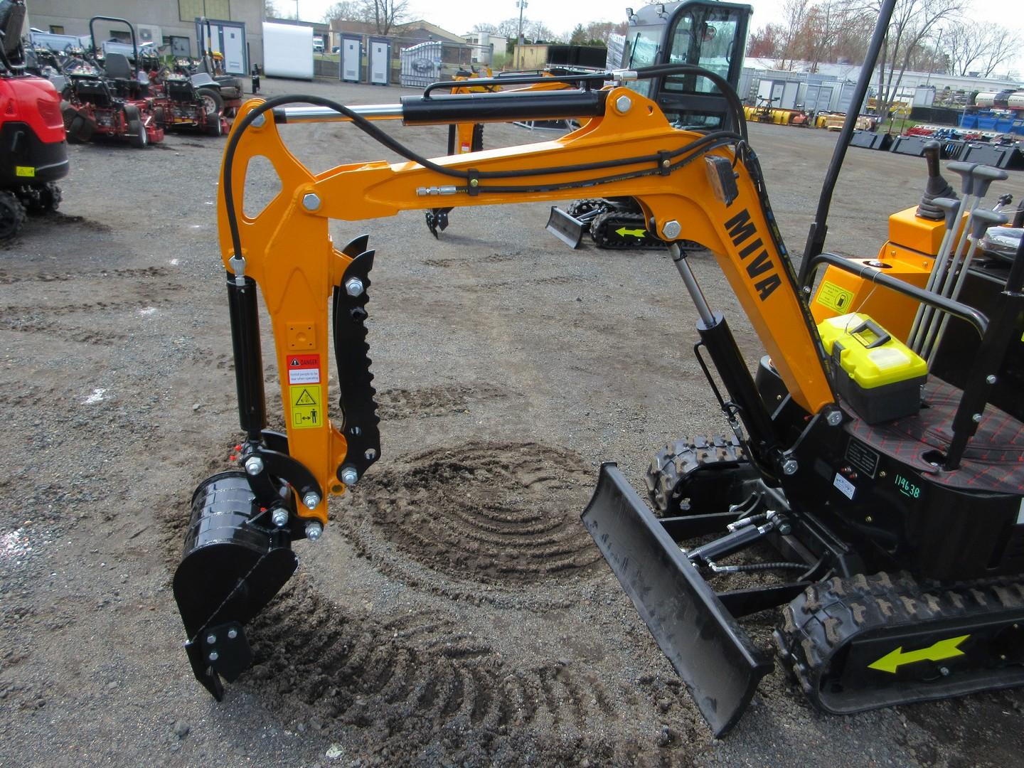 2024 Miva VA15 Mini Excavator