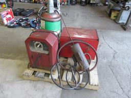 ARO Pneumatic Grease Gun,