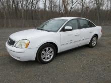 2006 Ford Five Hundred SEL Automobile