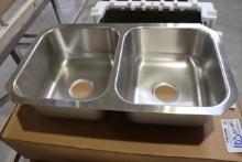 New Elkay Omni Pro OMU3118 stainless 18.5" x 32" kitchen sink