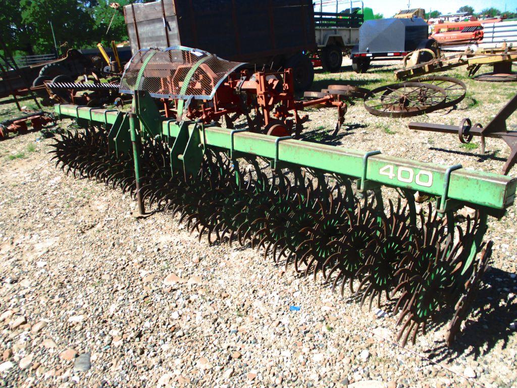 JD 15' 400 ROTARY HOE