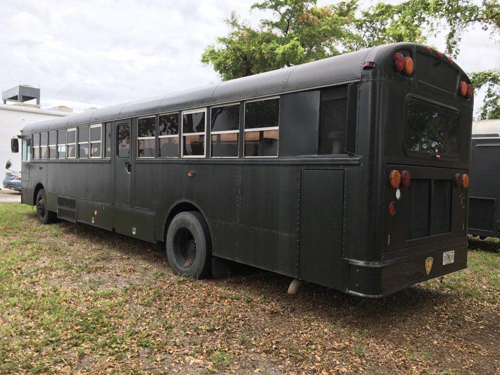 2006 INTERNATIONAL 3000 CUSTOM LUXURY SCHOOL BUS, DT466 DIESEL ENGINE W/ALLISON TRANSMISSION