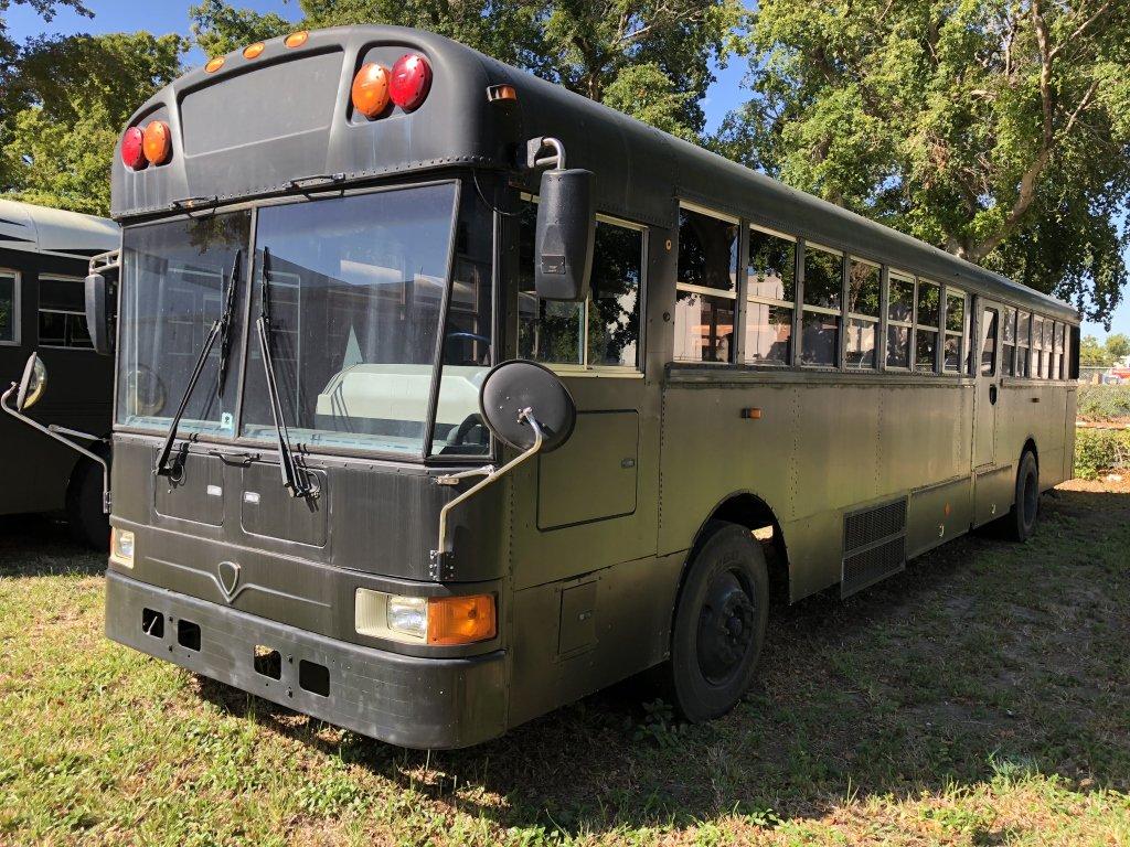 2006 INTERNATIONAL 3000 CUSTOM LUXURY SCHOOL BUS, DT466 DIESEL ENGINE W/ALLISON TRANSMISSION