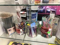 LOT CONSISTING OF HAIR PRODUCTS, EYEBROW LINERS, GLITTER, EYELINERS,  EYEBROW RAZORS,